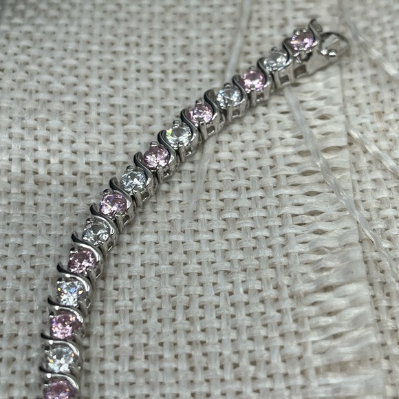 Vintage 925 Sterling Silver Tennis Bracelet – Pink & White CZ Alternating Stones - Picture 7 of 17